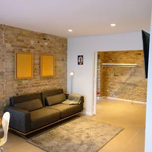 https://s74-berlin.find-berlin-hotels.com